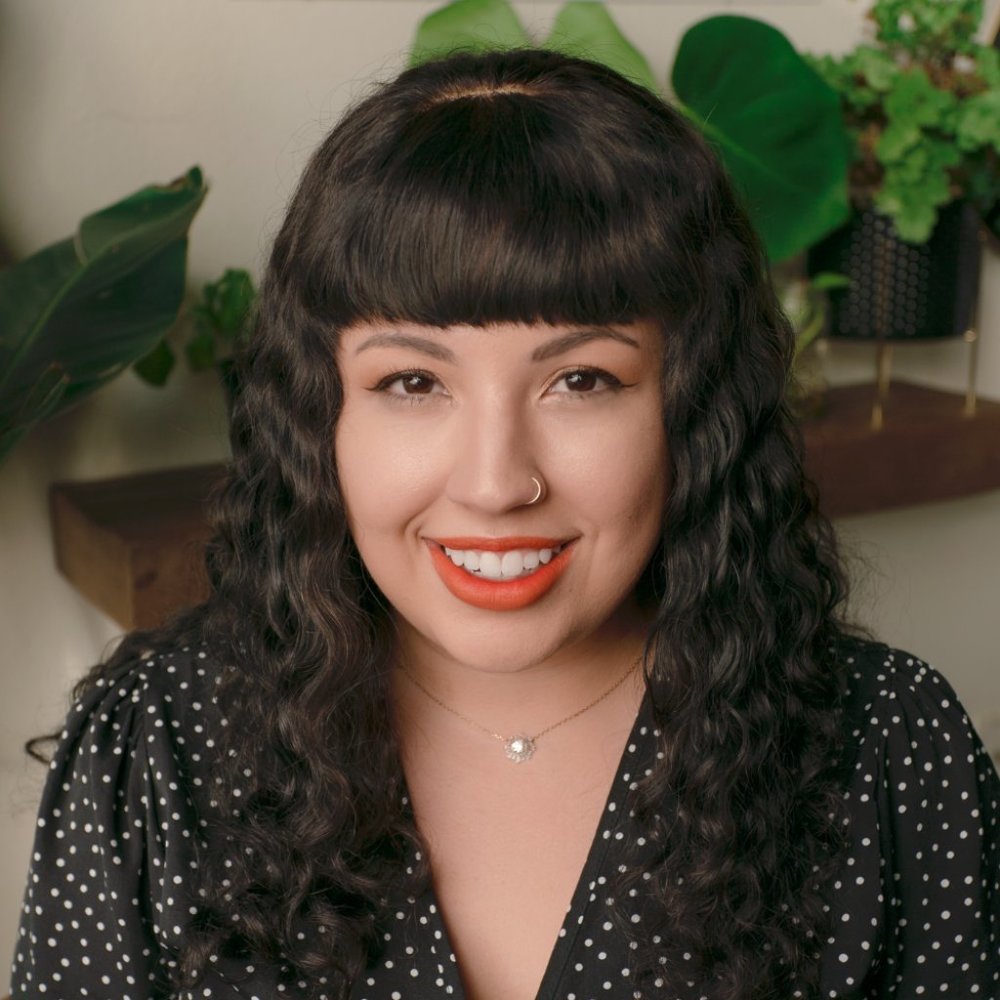 Meet your Posher, Nancy